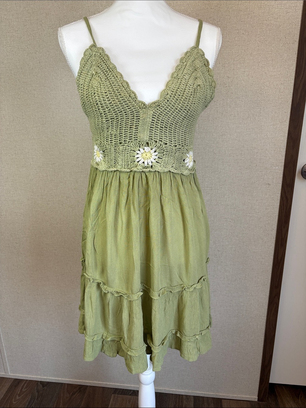 Indulge Crochet Daisy Sundress Size XL Sage Green Fairycore Boho Whimsical